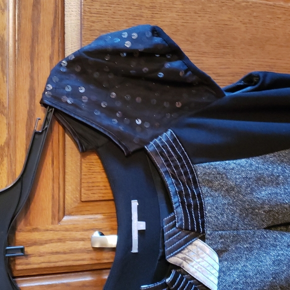 Demoiselle black swing dress with sequins - Picture 3 of 6